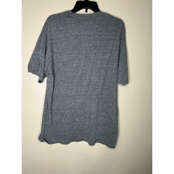 Peanuts Shirt Mens 2XL Gray Short Sleeve Cotton Crew Neck Top Snoopy Dog Cartoon - Picture 4 of 4